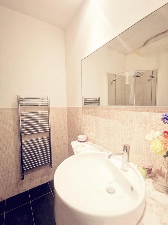Bed and Breakfast Cinema House Rzym Zewnętrze zdjęcie