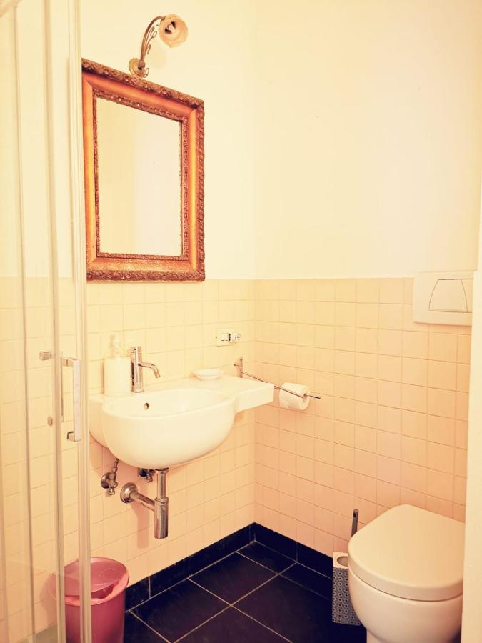 Bed and Breakfast Cinema House Rzym Zewnętrze zdjęcie