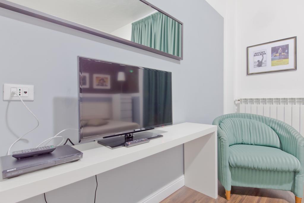 Bed and Breakfast Cinema House Rzym Zewnętrze zdjęcie
